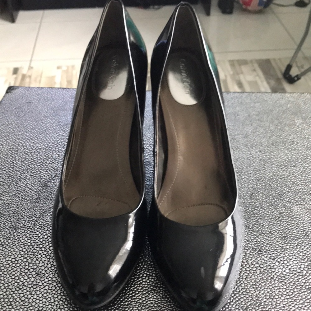 Calvin Klein pumps